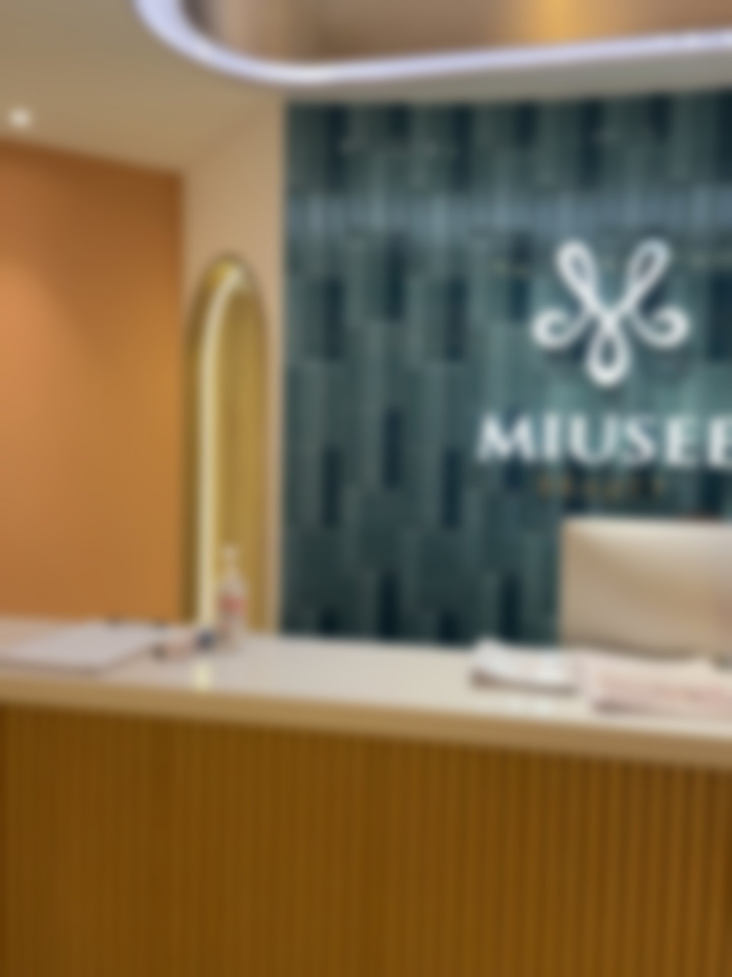 香港缪诗MIUSEE医疗美容中心保柔缇Belotero平衡型填充价格3980元,微创改善面部凹陷细纹